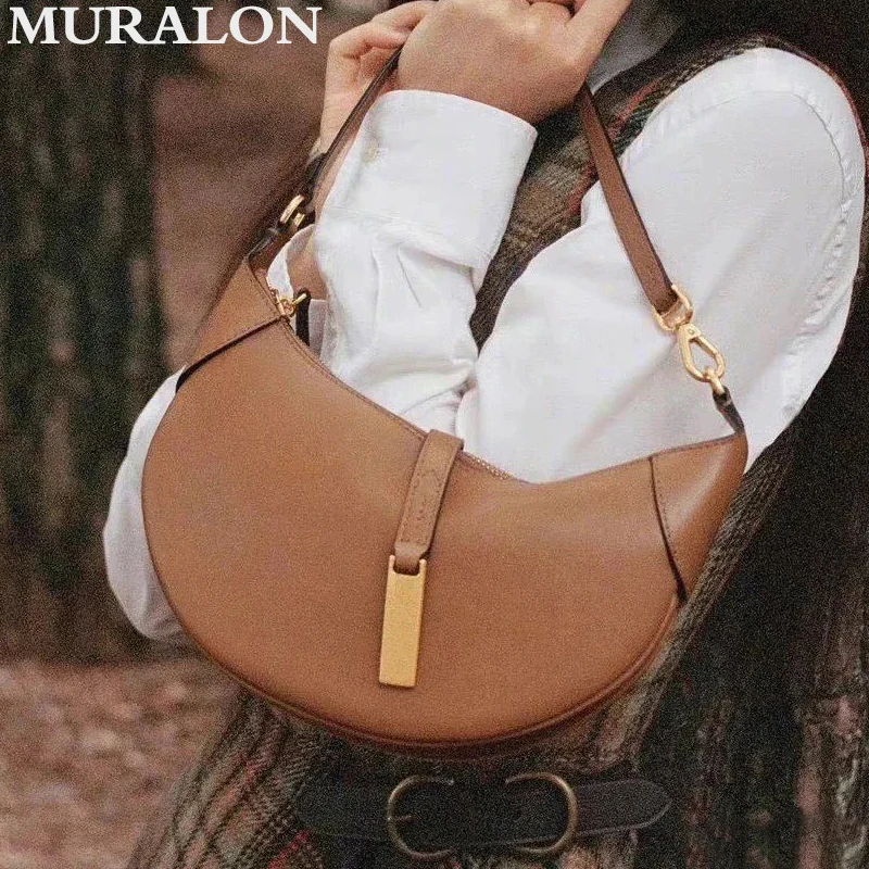 

Cowhide Half-Moon Bag Niche Metal Pendant Designs Mini Underarm Bag 2024 New Women Fashion Trend Leather Commuter Shoulder Bag