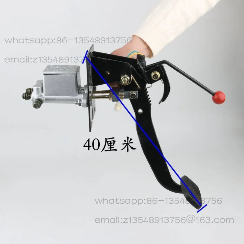Electric vehicle brake pedal assembly, electric three or four-wheel caravan foot brake master pump foot brake