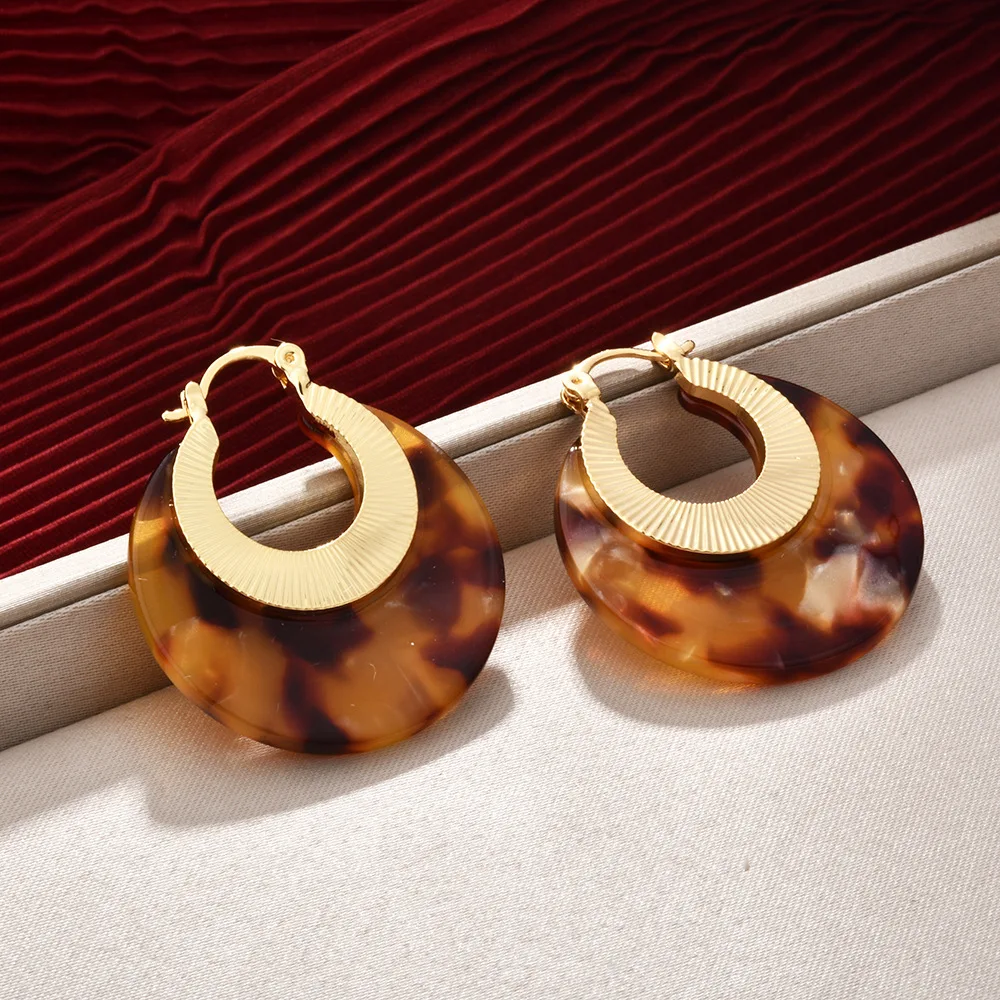 

Korean 22K Gold Plated Leopard Print Fan-shaped Acrylic Earrings for Women Elegant Vintage Daily Accessories Fashion Jewelry