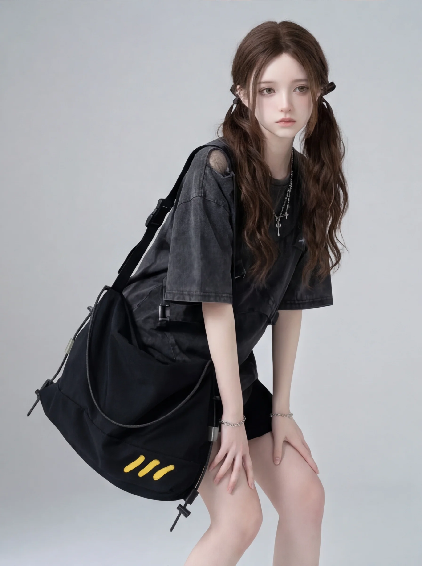 

YONAIGA Original Ins Functional Style Unisex Messenger Bag Crossbody Shoulder Bag Simple Black Dumpling Shape Nylon Material