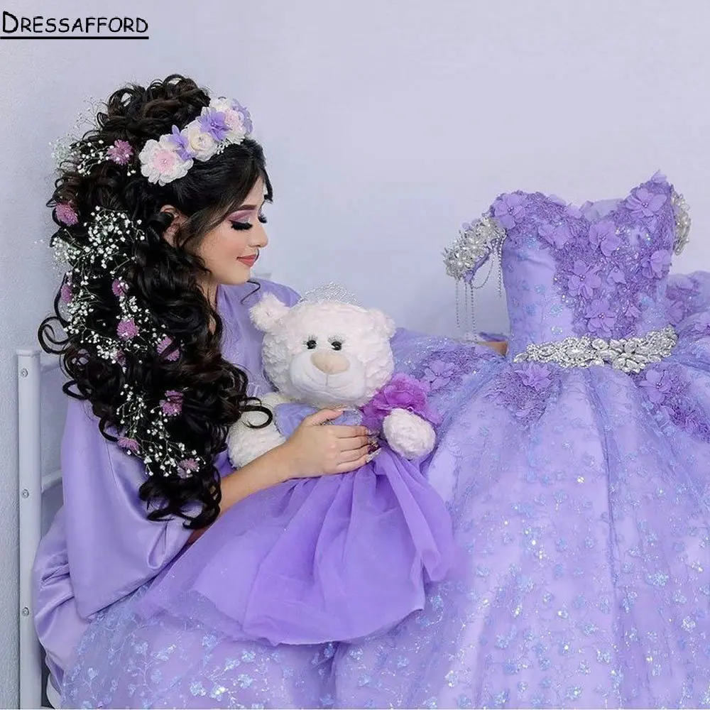 Lilac Glitter คริสตัล Quinceanera Ball Gown ปิดไหล่หวาน15 3D ดอกไม้ Appliques Vestidos De Quinceañera