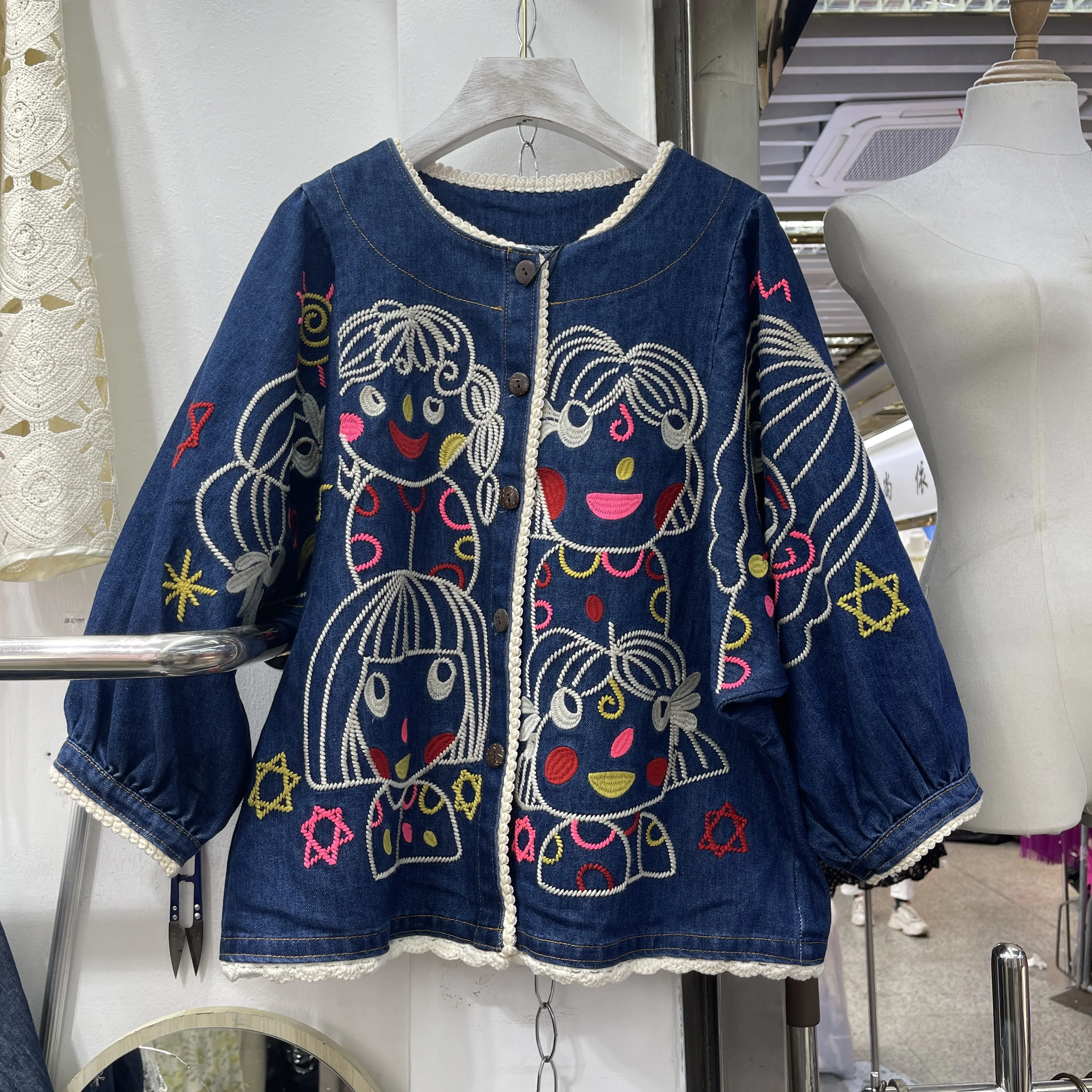 Vintage Childlike Embroidery Heavy Cotton Denim Jacket Short Loose Round Neck Three-Quarter Sleeve Jacket Women Autumn New