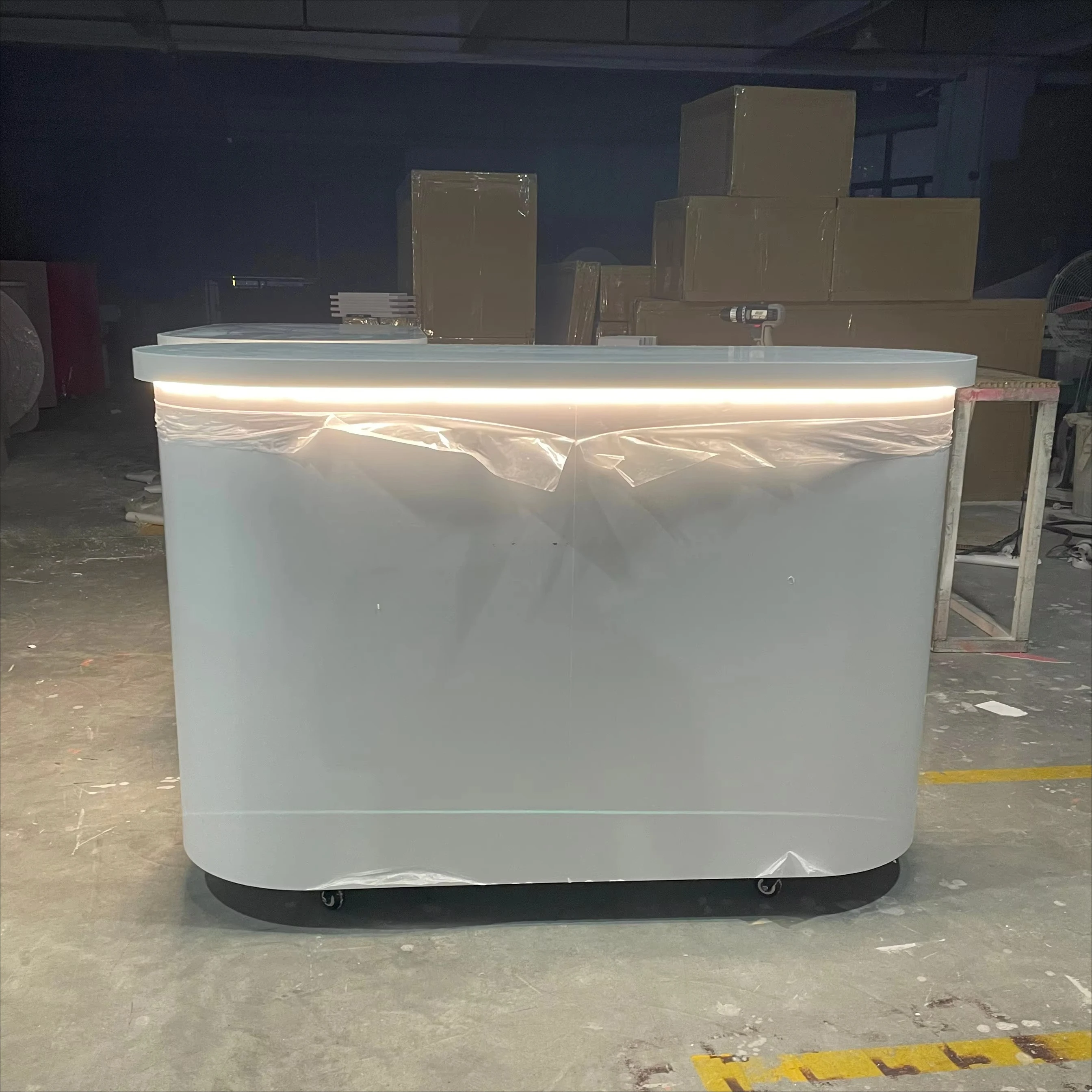 Party event custom mobile bar table, wedding reception bar table, with wheels, for wedding decoration