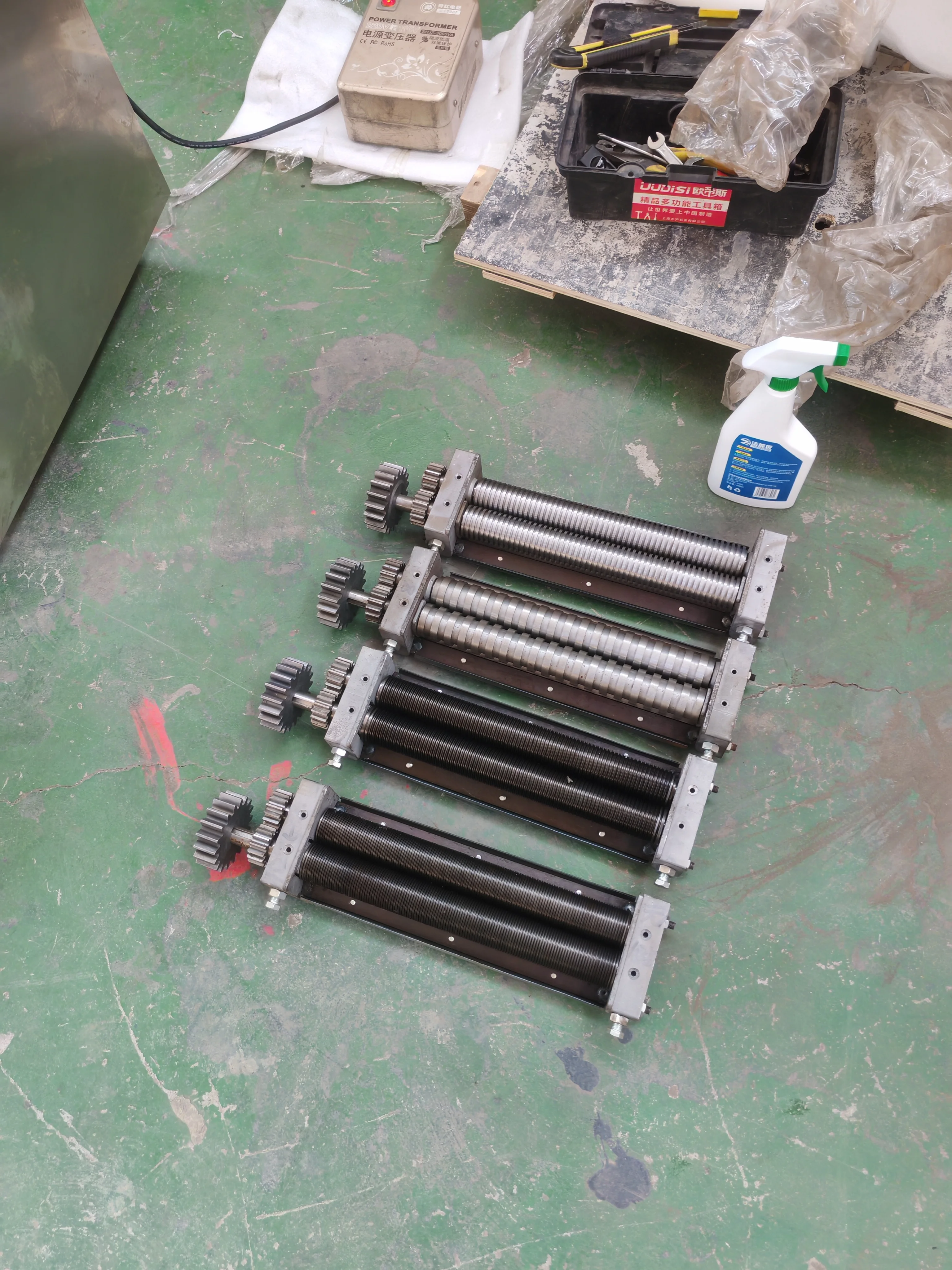 Noodle Machine Electric Commercial Ramen Noodle Making Cutting Machine Pasta Roller Cutter Automatic Noodle Making Machine