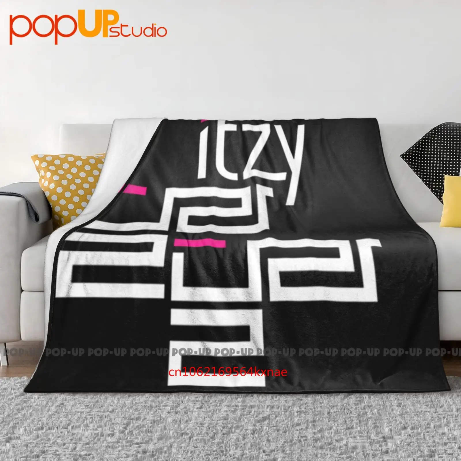 Itzy Dalla Dalla Logo Ultra-Soft Blanket Quilt Winter Sofa Cover Bed Covers