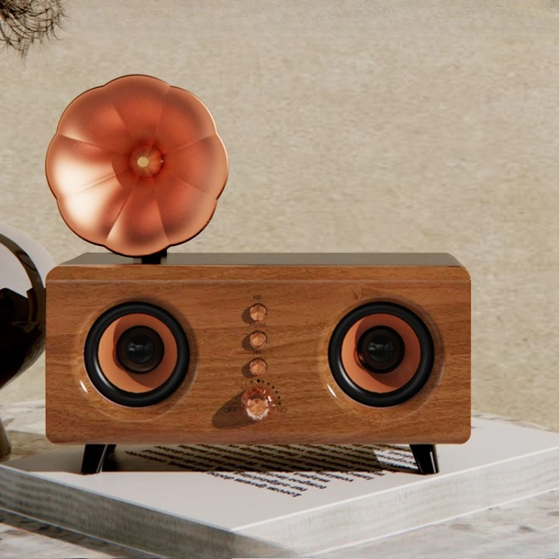 Retro bluetooth speaker creative ornament audio record player birthday gift for boys and girls, friends and girlfriends