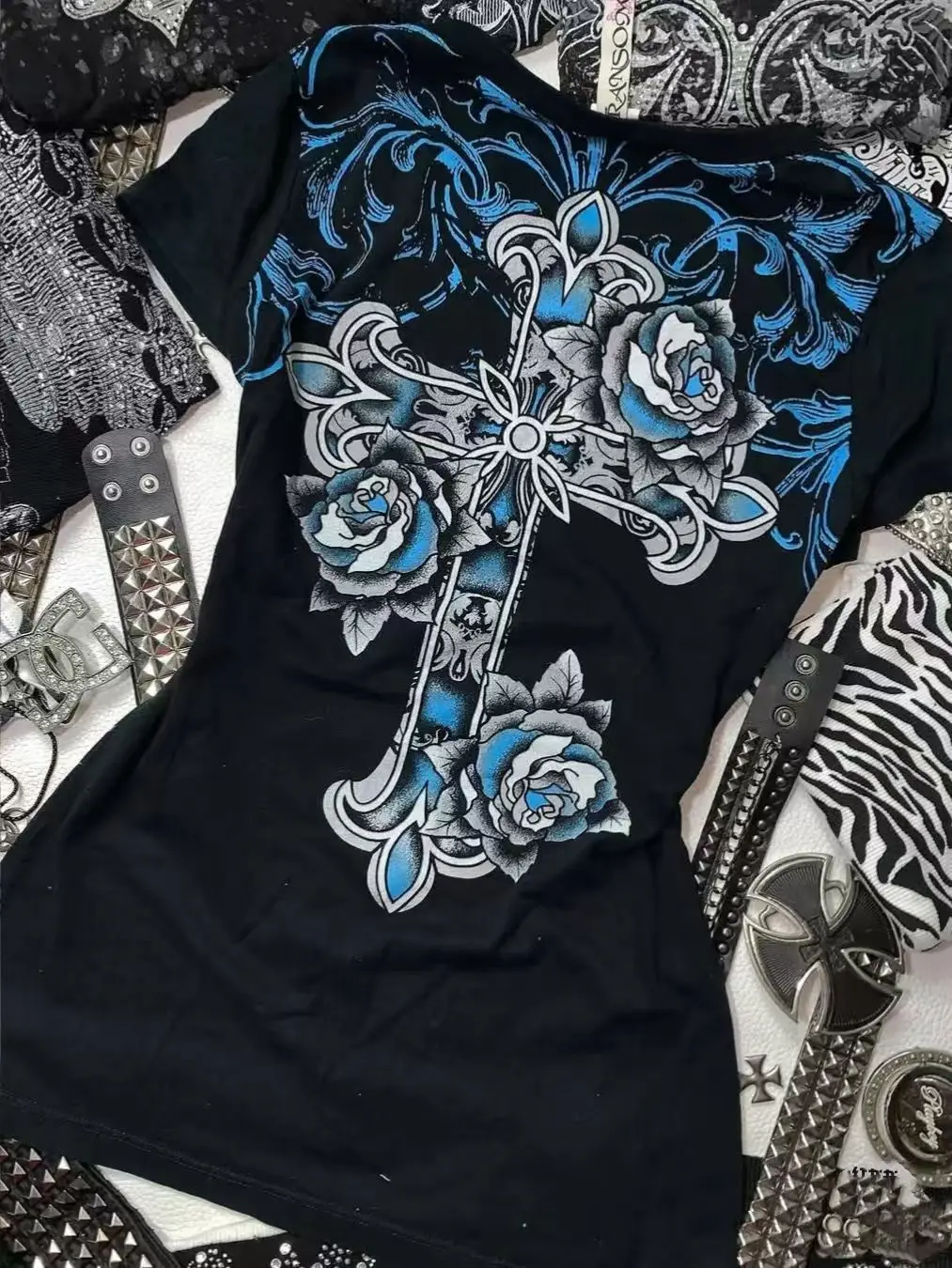 Thumbnail 4 - #23 Best Womens Graphic Print Tees to Buy In 2026