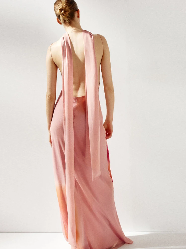 セクシーなVネックノースリーブホローアウトレディースドレスカジュアルボヘミアンビーチロングドレス2026春夏花柄プリントサスペンダードレス