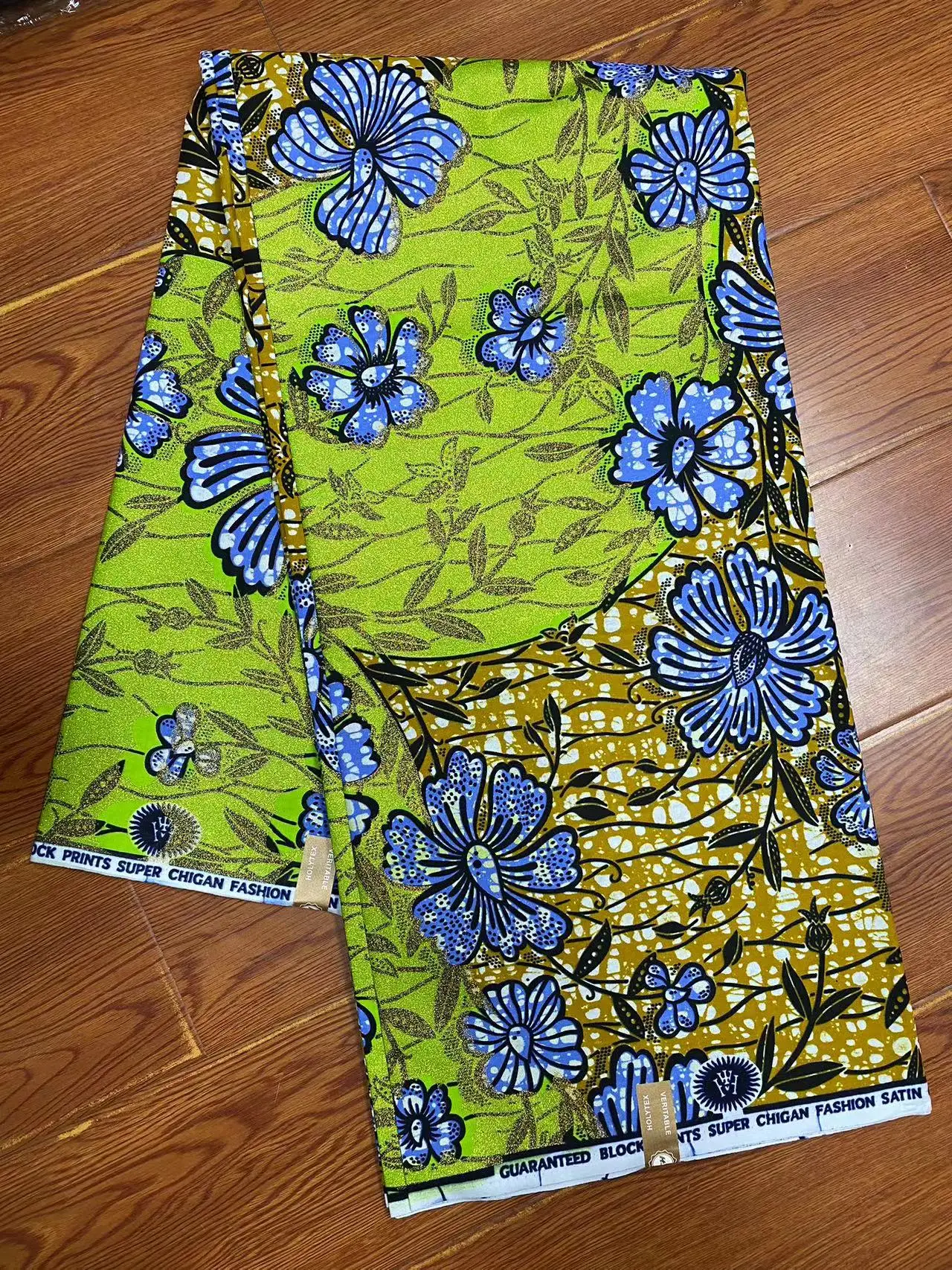 2023 Africano Grand Glam Glitter Tecidos De Cera Dourada Macia Ankara Tissu Costura Para O Vestido De Noiva de cetim 100% Algodão 3-5