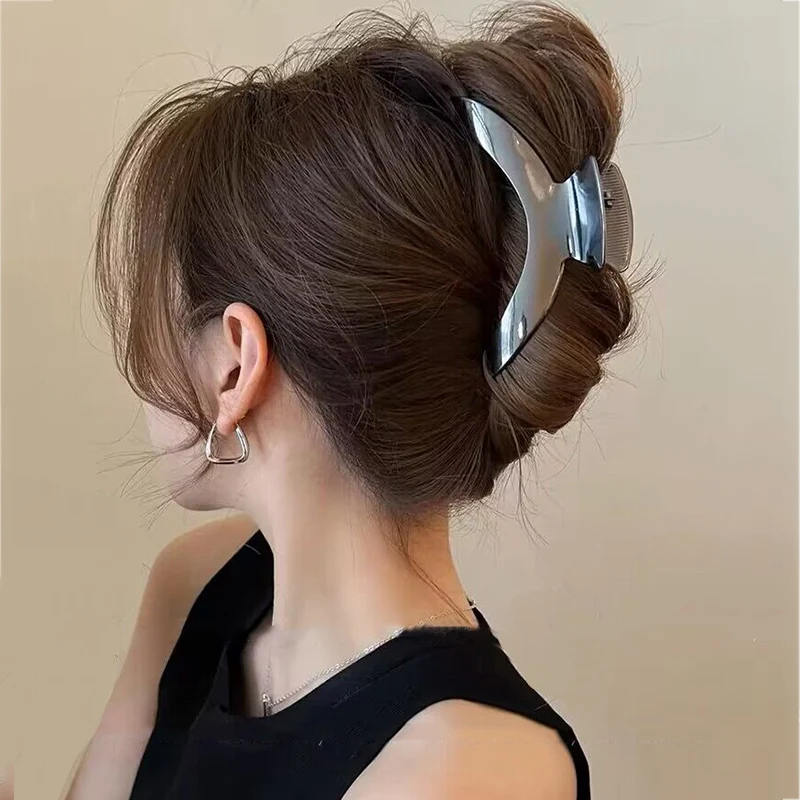 Nieuwe Trendy Spin Haarklauw Klem Vintage Zilver Zwarte Kleur Haarclip Vrouwen Mode Haarspelden Haaraccessoires 2024 Nieuwe Hoofddeksels