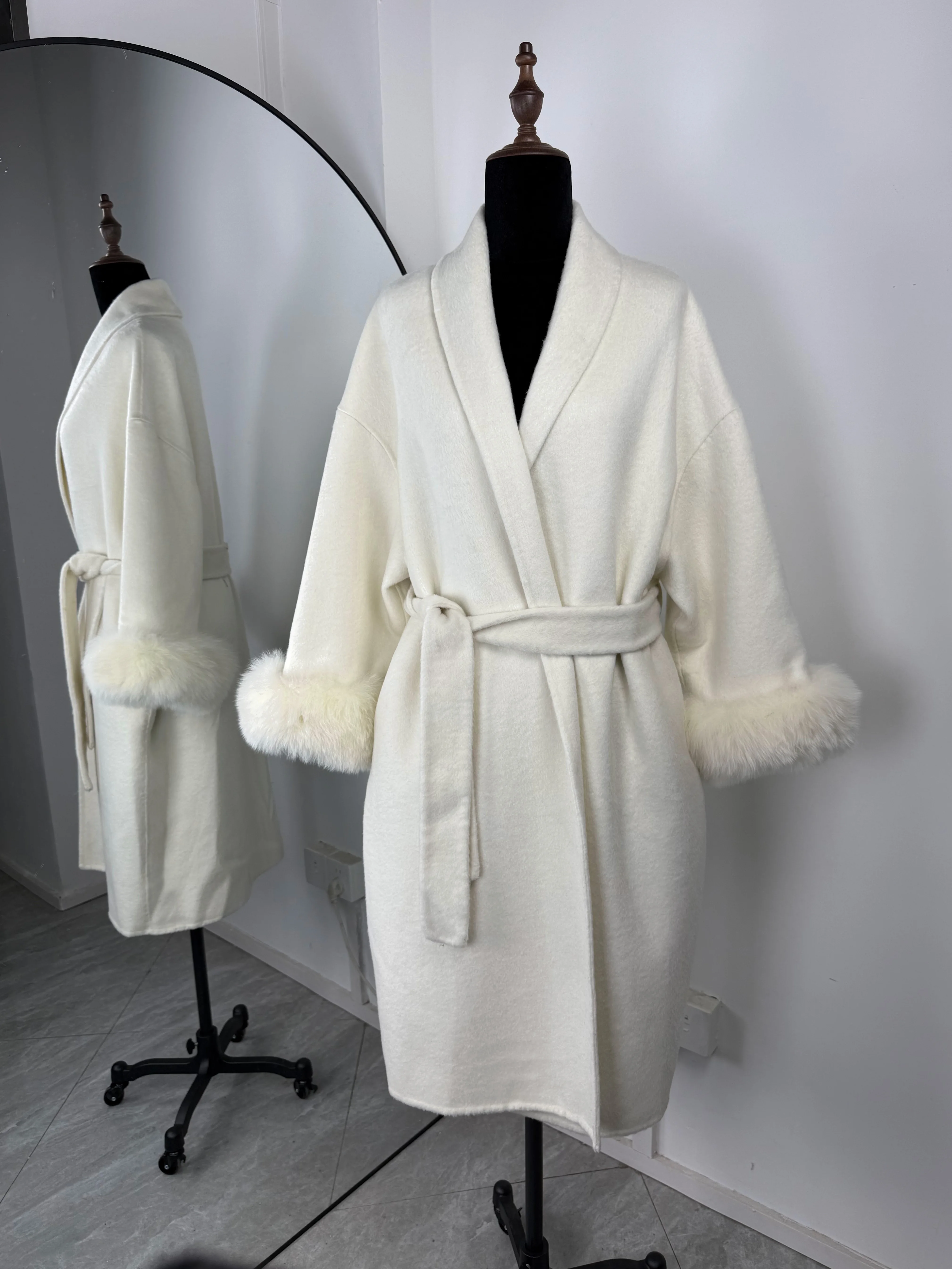 TARUXY Fuchspelz-Wollmäntel für Damen, kurzer Mantel, Bürodame, abnehmbarer, eleganter doppelseitiger Wollmantel, 2025, neue Strickjacke