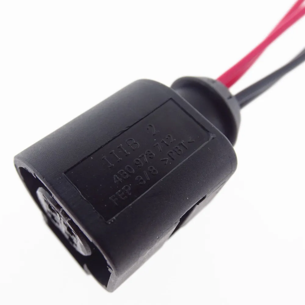 4 Pin 4B0973712 Water Temperature Sensor Connector Plug Housing Socket For VW Passat B5 Jetta MK6 Golf MK4 Bora Audi A3 A4 A6 Q5