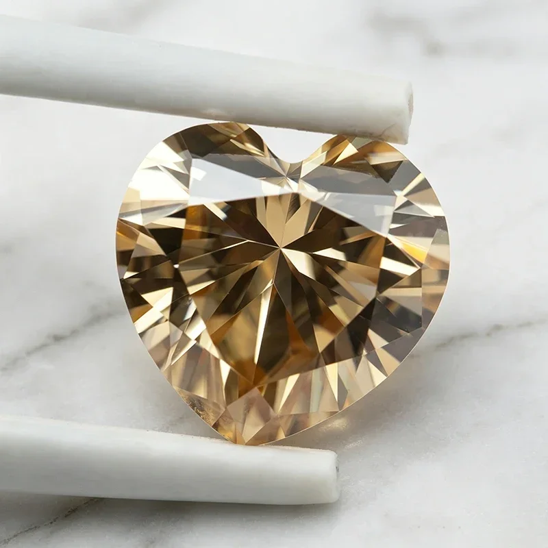 Moissanit-Stein Herzschliff Natürlicher Champagner-Edelstein für Schmuckherstellung, Besteht Diamanttester-Test, mit Zertifikat – Detail 4