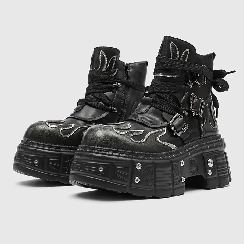 

Niche personality fashion ruffian handsome cool and elegant thick-soled boots 2025 heightening fried street locomotive boots