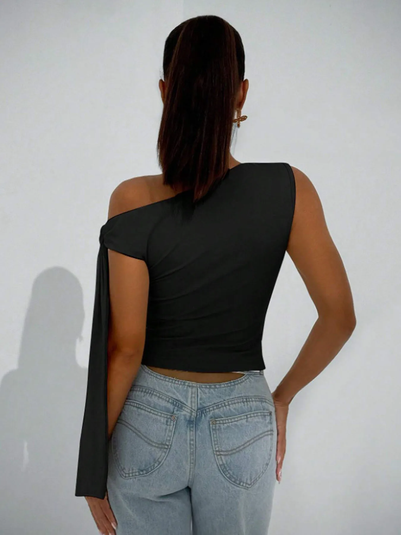 Women's 2026 New Asymmetrical Neck Tie Top – Sleeveless Slim Fit Blouse with Draped Tie, Solid Color Streetwear Top
