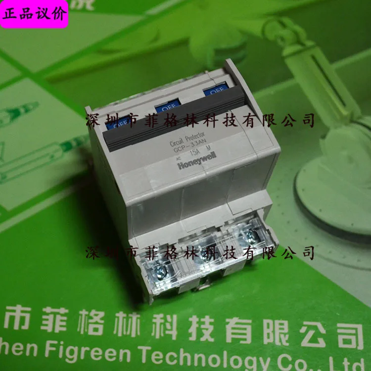 2025 [Physical Phot…