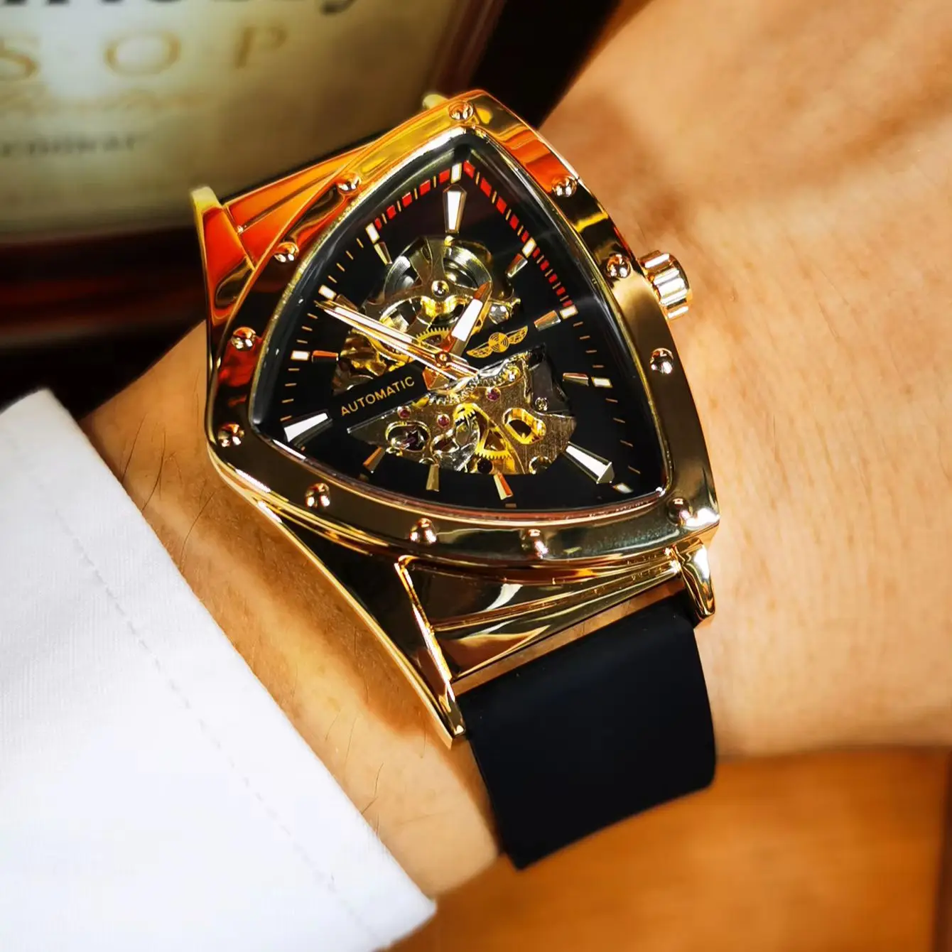 WINNER Sports Skeleton Mechanical Watch for Men Fashion Gold Automatic Mens Watches Top Brand Luxury Rubber Strap Wristwatches