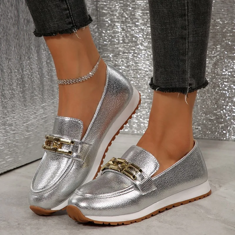 Vrouwen Chain Decor Platform Sneakers Mode Goud Zilver Designer Schoenen Vrouw Lichtgewicht Slip op Casual Wandelschoenen Plus Size