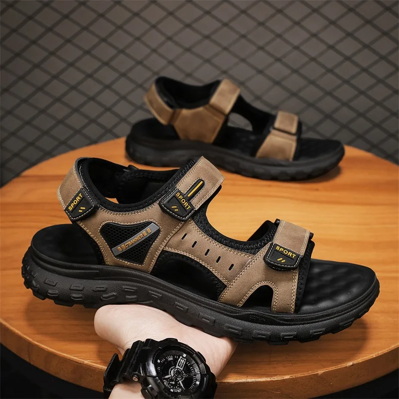 Summer Sandals Men Slippers Outdoor Beach Casual Shoes Indoor Durable Anti Slip Peep Toe New Breathable Male Shoes 