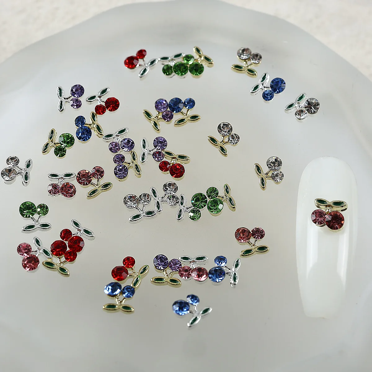 10 pçs 3d brilho mini diamantes coloridos cereja frutas liga arte do prego strass jóias decorações manicure vintage bonito encantos