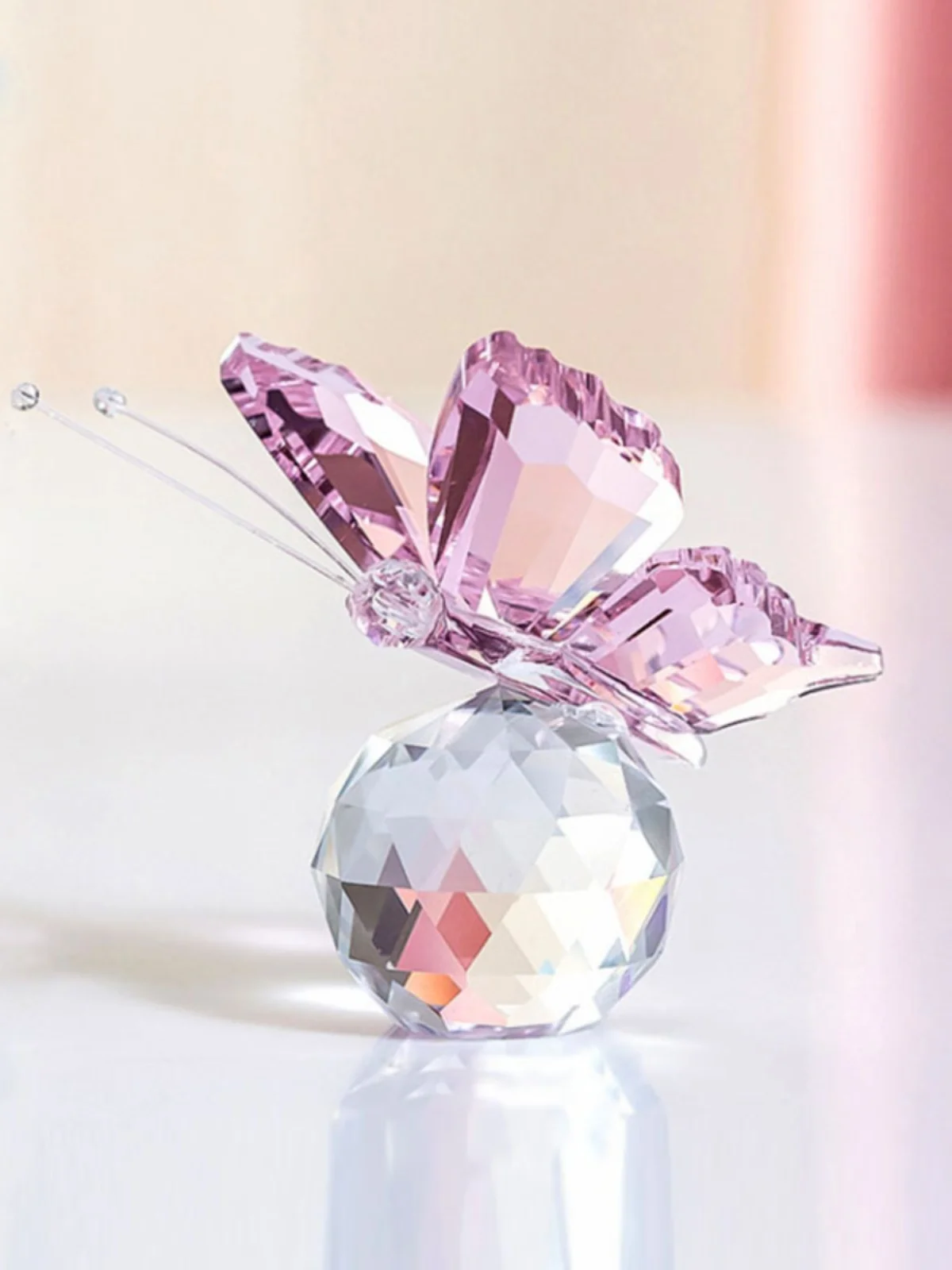 

K9 Crystal Glass Butterfly Small Animal Ornament Cute Bookshelf Cabinet Furniture Decoration Girl Gift