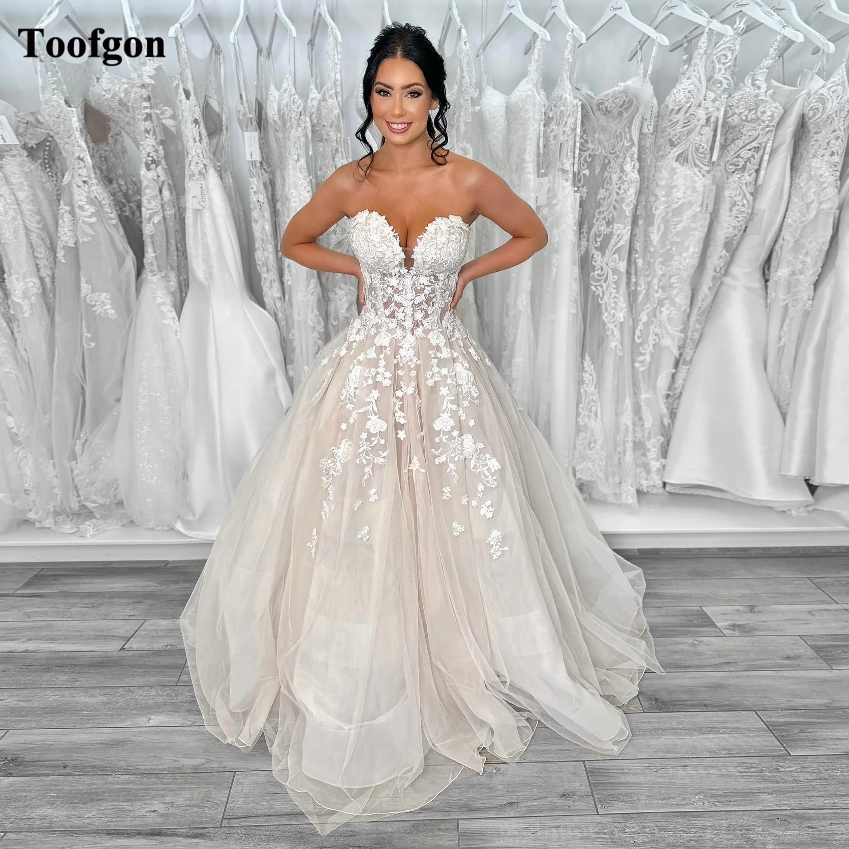 

Toofgon Elegant A Line Appliques Lace Bride Wedding Dresses Boho Women Sweetheart Buttons Nude Top Formal Party Bridal Gowns