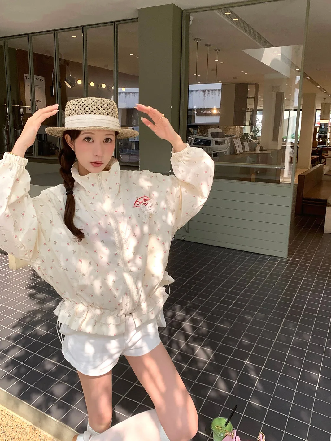 

Легкая свободная женская куртка Xuekeke с длинными рукавами для защиты от солнца, дышащая повседневная куртка с принтом медведя, модная летняя верхняя одежда