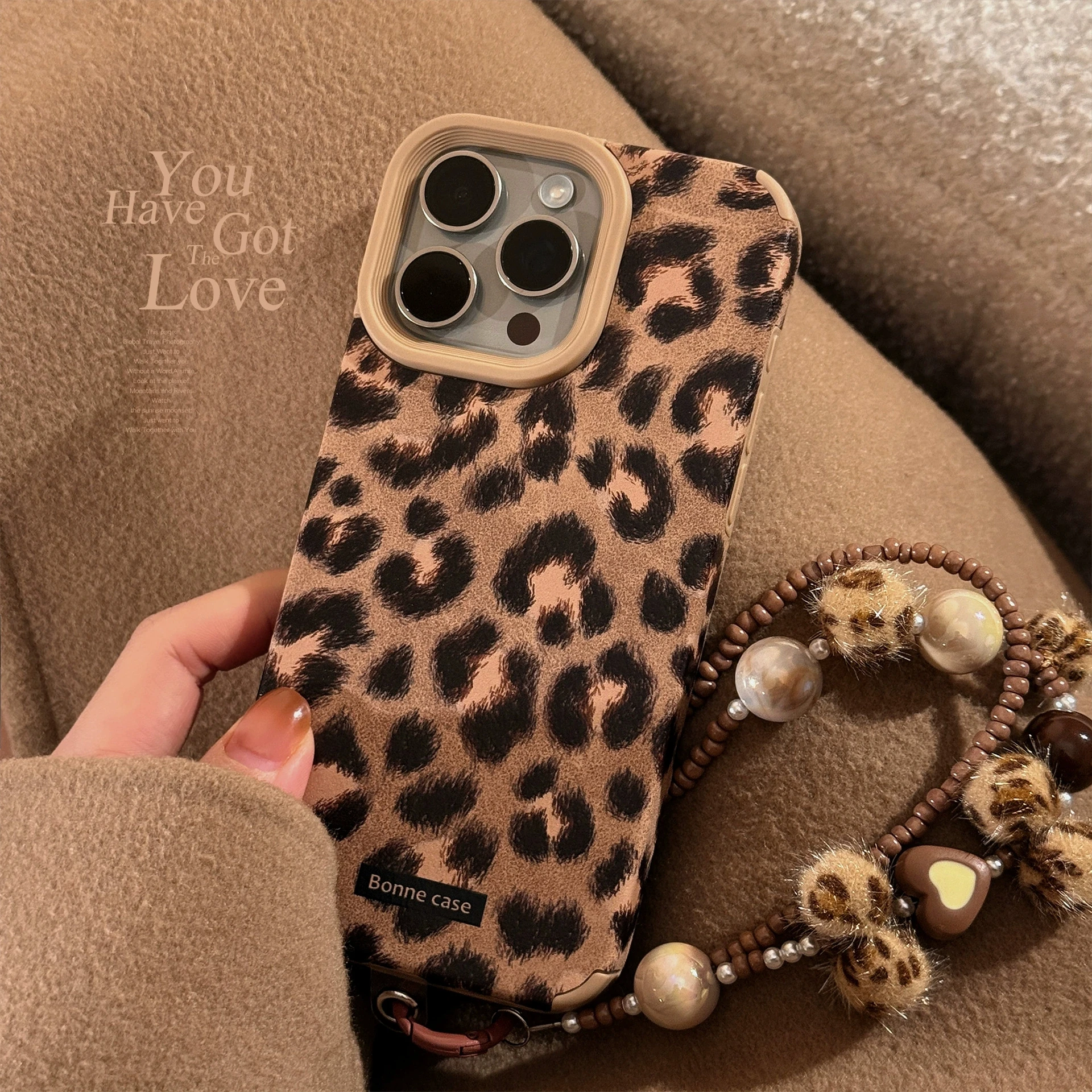

2026 New Leopard print plush rope for iphone16 Pro 13 Apple phone case 15promax suede 14 retro 17 soft