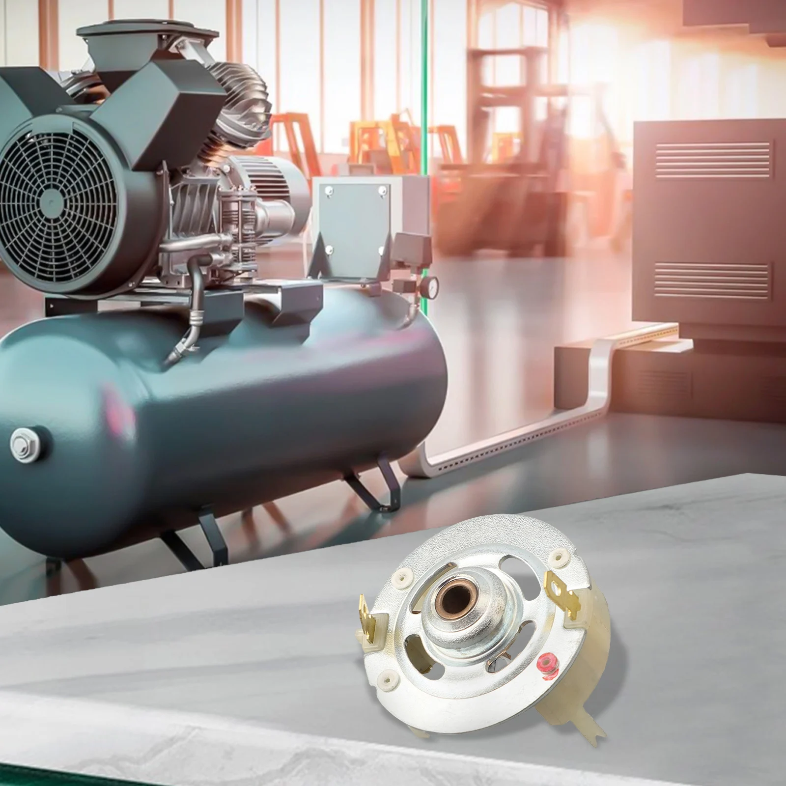 

Детали держателя угольной щетки Держатель угольных щеток Простой в использовании Двигатель электрической дрели Металл Пластик RS750 Практичный и полезный