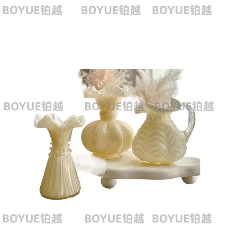 French Style Glass Vase Medieval Brilliant Porcelain Jade Fenton Home Ornament Skirt Hemline Decor