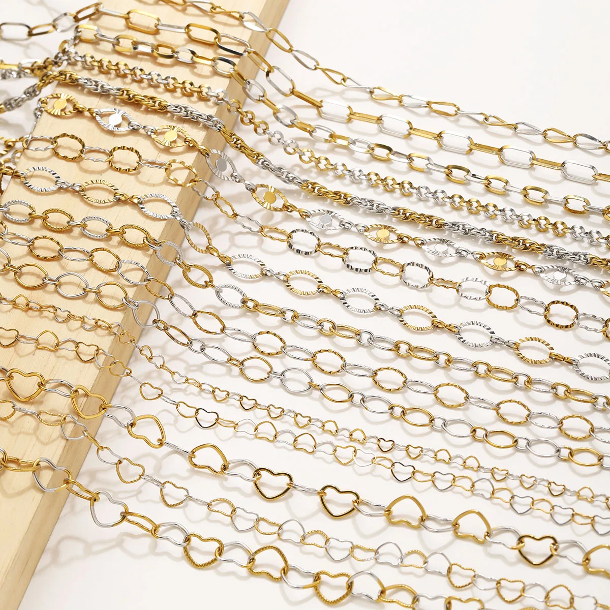 1 Meter Edelstahl-Ovalketten für die Schmuckherstellung, Halsketten, Armbänder, Gliederketten, Gold-Stahl-Mix, Schmuckketten, Accessoires – Detail 5