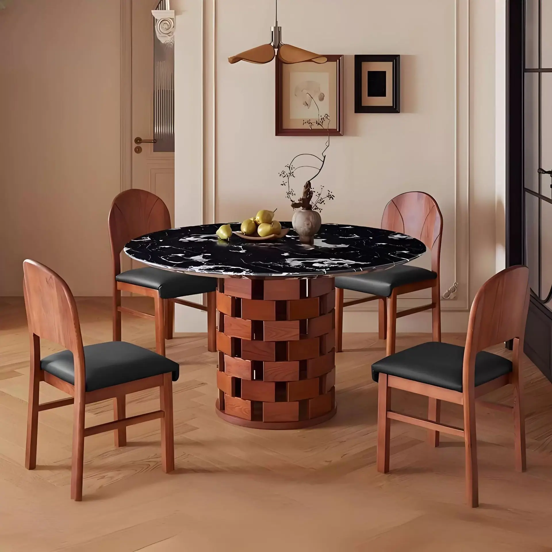 Tavolo da pranzo medievale in legno massello con lastra di roccia travertino, tavolo rotondo in marmo