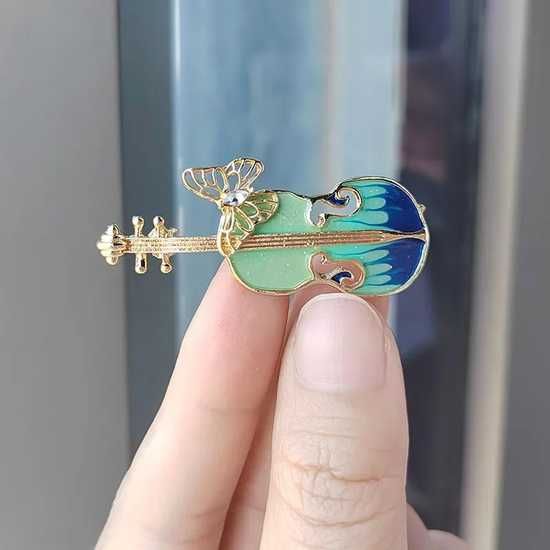 Retro Blue Violin Brooch Personality Fashion Wedding Party Ladies Dress Brooches Pin Decoration Holiday Jewelry Gift