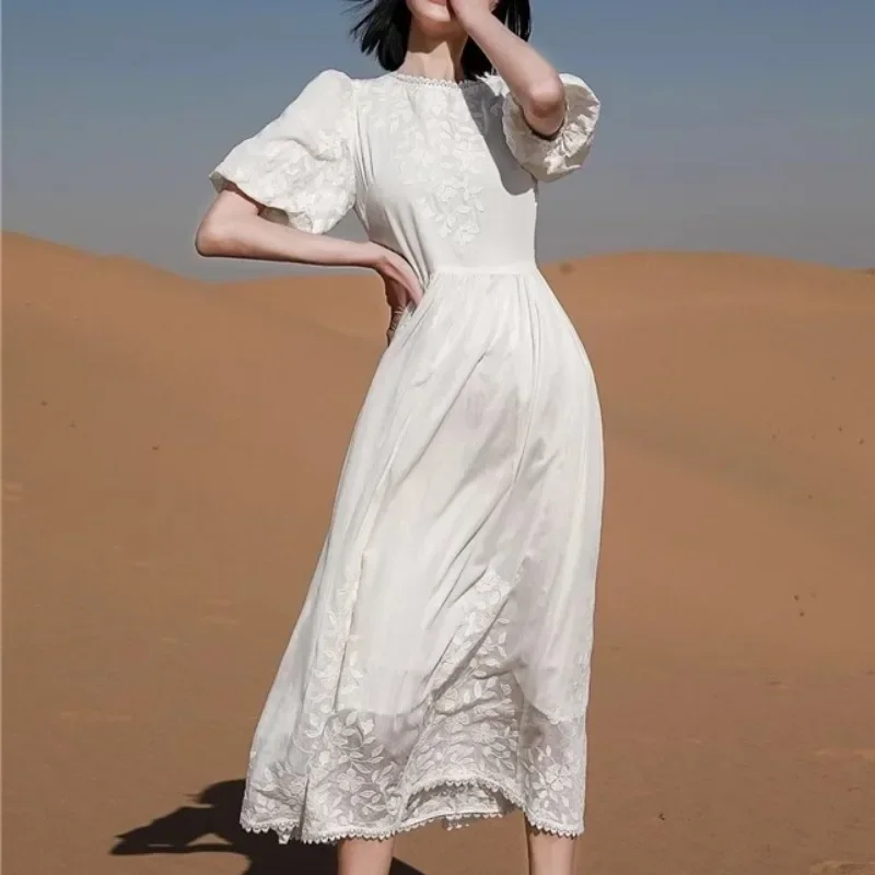 꽃 자수 레이스 화이트 드레스 여성 여름 빈티지 퍼프 슬리브 빈티지 우아한 여성 의류 활주로 디자인 Vestidos