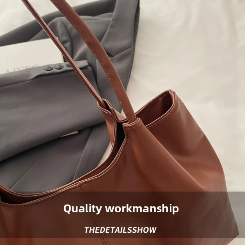 Weiche Leder-Tragetasche mit gerafftem Plissee-Design, Große Schultertasche für Arbeit, Täglichen Pendelverkehr und Freizeit für Frauen – Detail 13