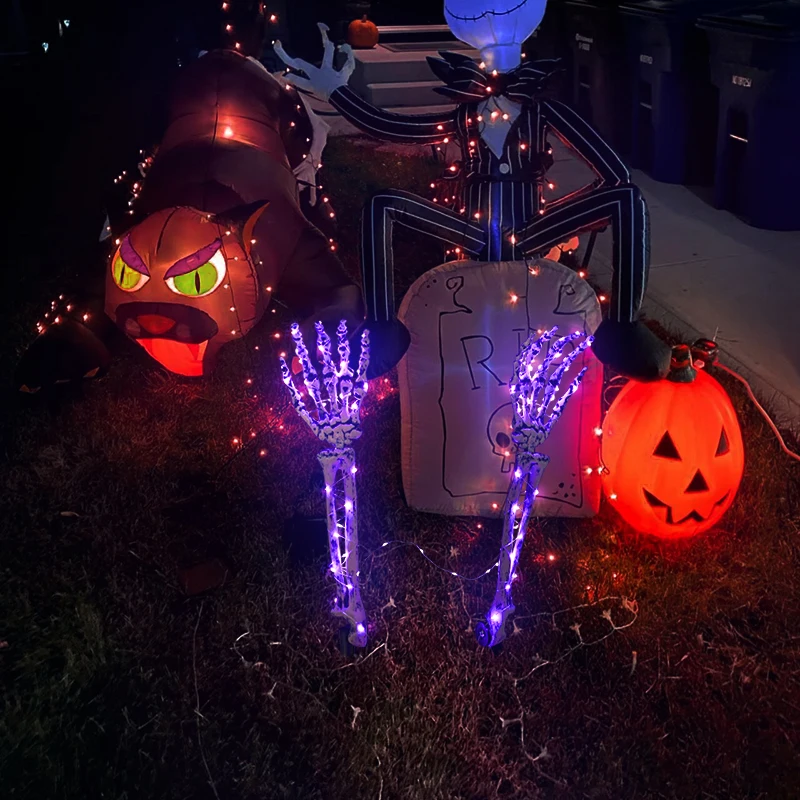 

1Pair Halloween Skeleton Hand Ground Solar Lights Home Garden Outdoor Luminous Ghost Hand Layout Props Halloween Decoration Lamp