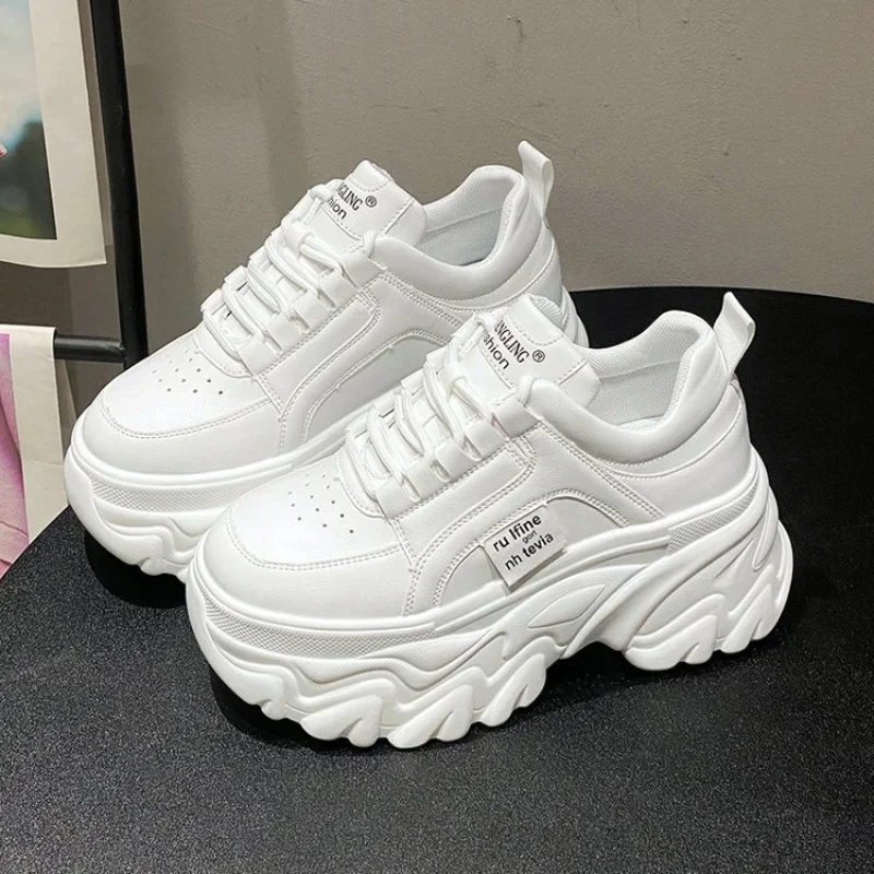 Women Spring Autumn Thick Bottom Dad Shoes  White Black Chunky Sneakers  Woman Fashion PU Leather Platform Sneakers Ladies