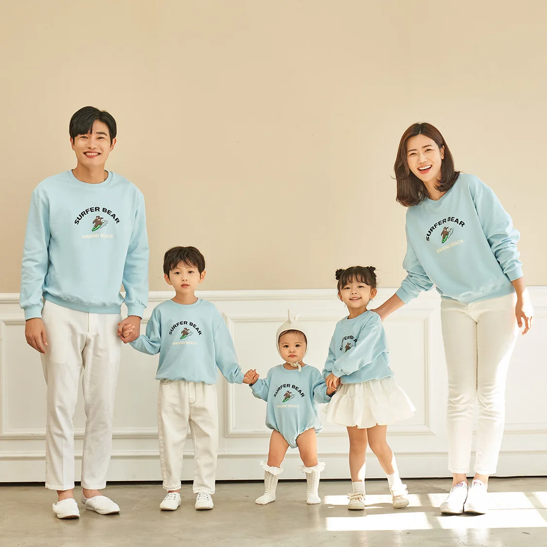 Dad Mom And Baby Matching Sweatshirts For The Whole Family Brother And Sister Clothes Mother Daughter t-Shirt Father Son Tops