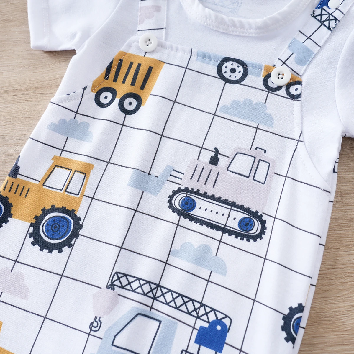 IURNXB Baby Romper Infant\'s Engineering Car Print Faux Two-piece Bodysuit Casual Short Sleeve Onesie Newborn Clothing 0-18M