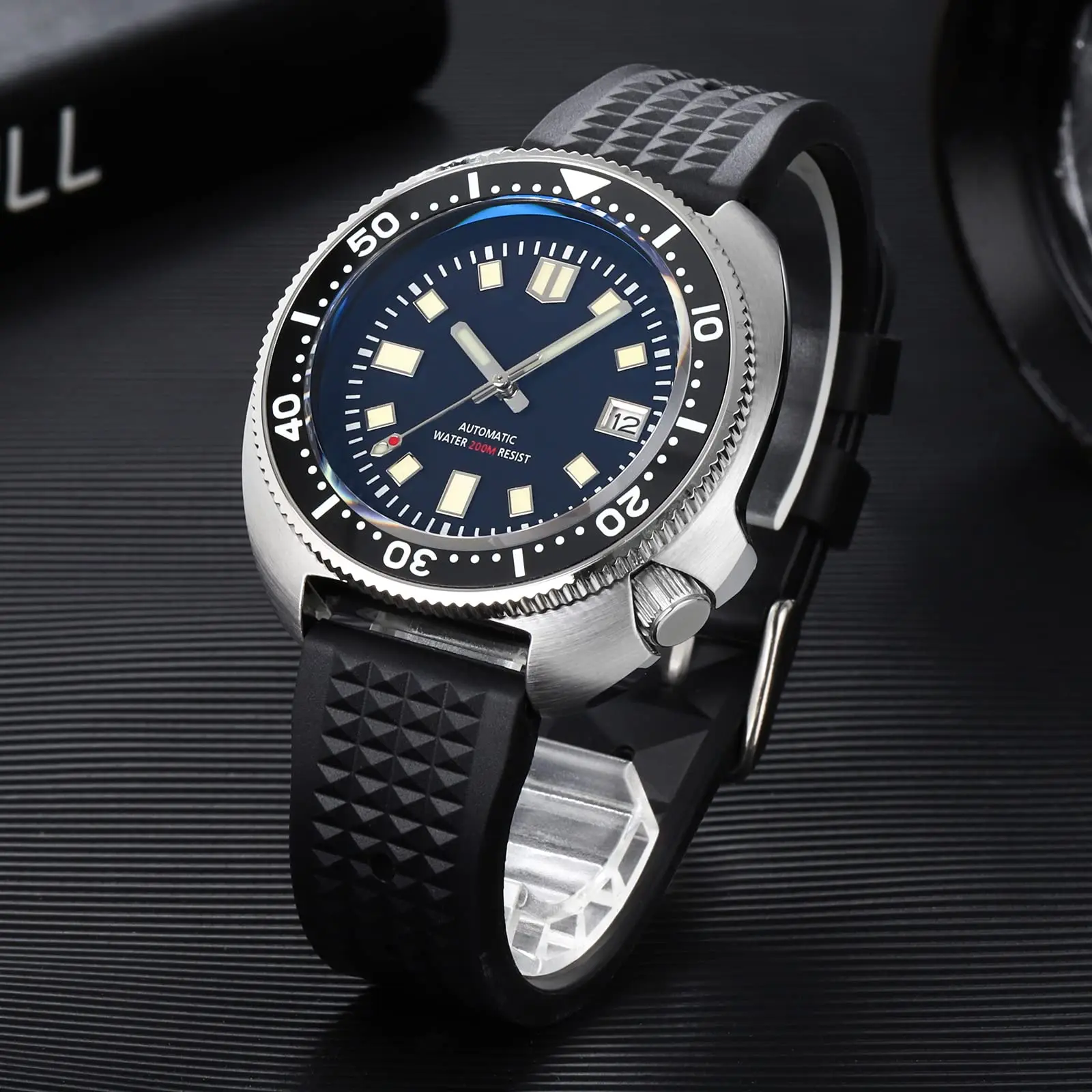 NH35 Movement Automatic Mechanical Sapphire Crystal Luminous 200m Diver Luxury Wristwatch