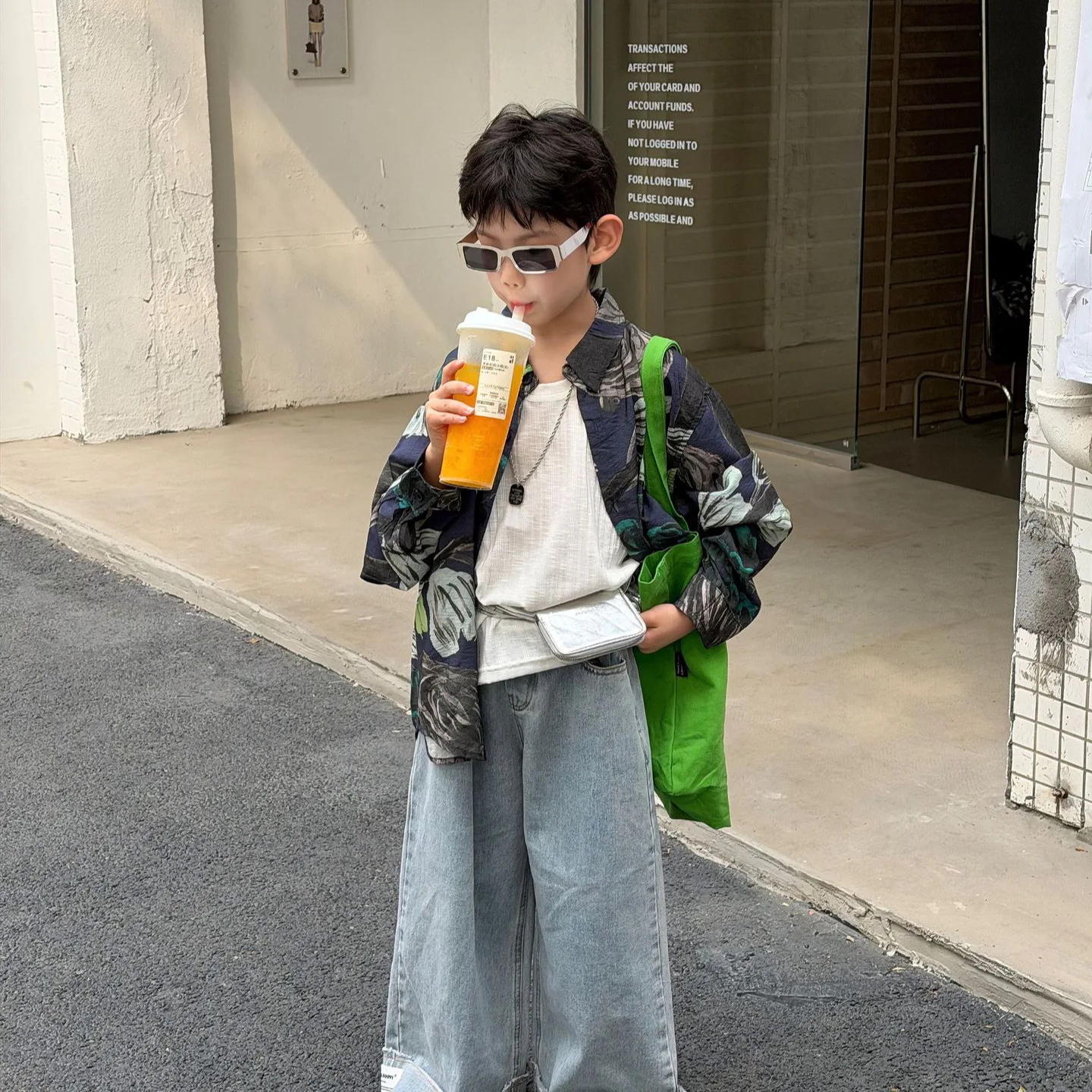 

Children Clothing Boys Handsome Cool Vacation Style Loose Versatile Shirt 2026 Spring New Boys Fashionable Retro Casual Top