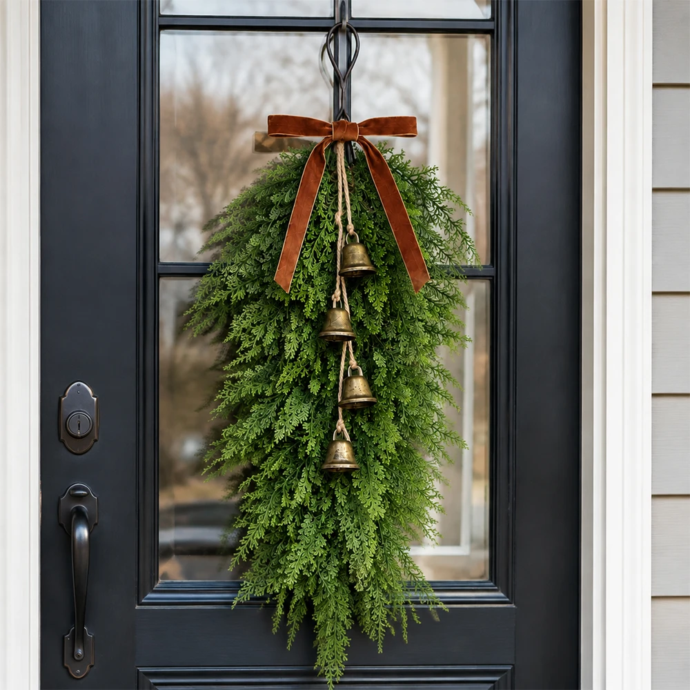 Thumbnail 2 - #32 Highest Rated Wreaths to Buy in 2026