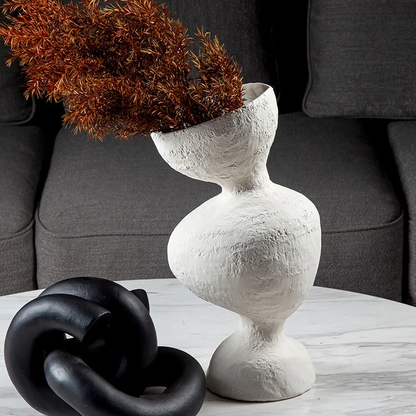 White Geometric Abstract Ceramic Vase Skew Furnishing Articles Flower Terrarium Room Decoration Accessories Vases Pots