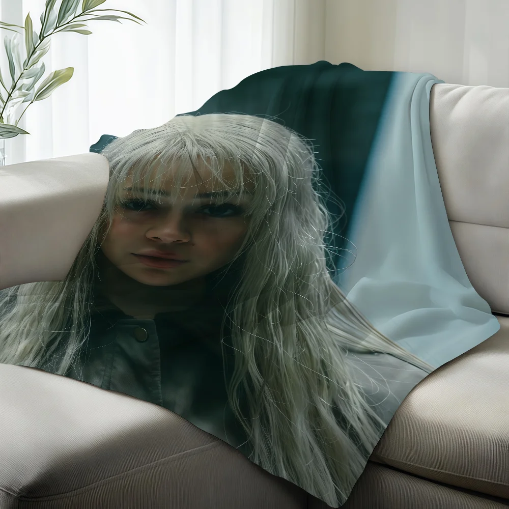 Singer A-ayliva Blanket Suitable For Sofas Beds Offices Cars Outdoor Travel An Ideal Gift For Friends Family