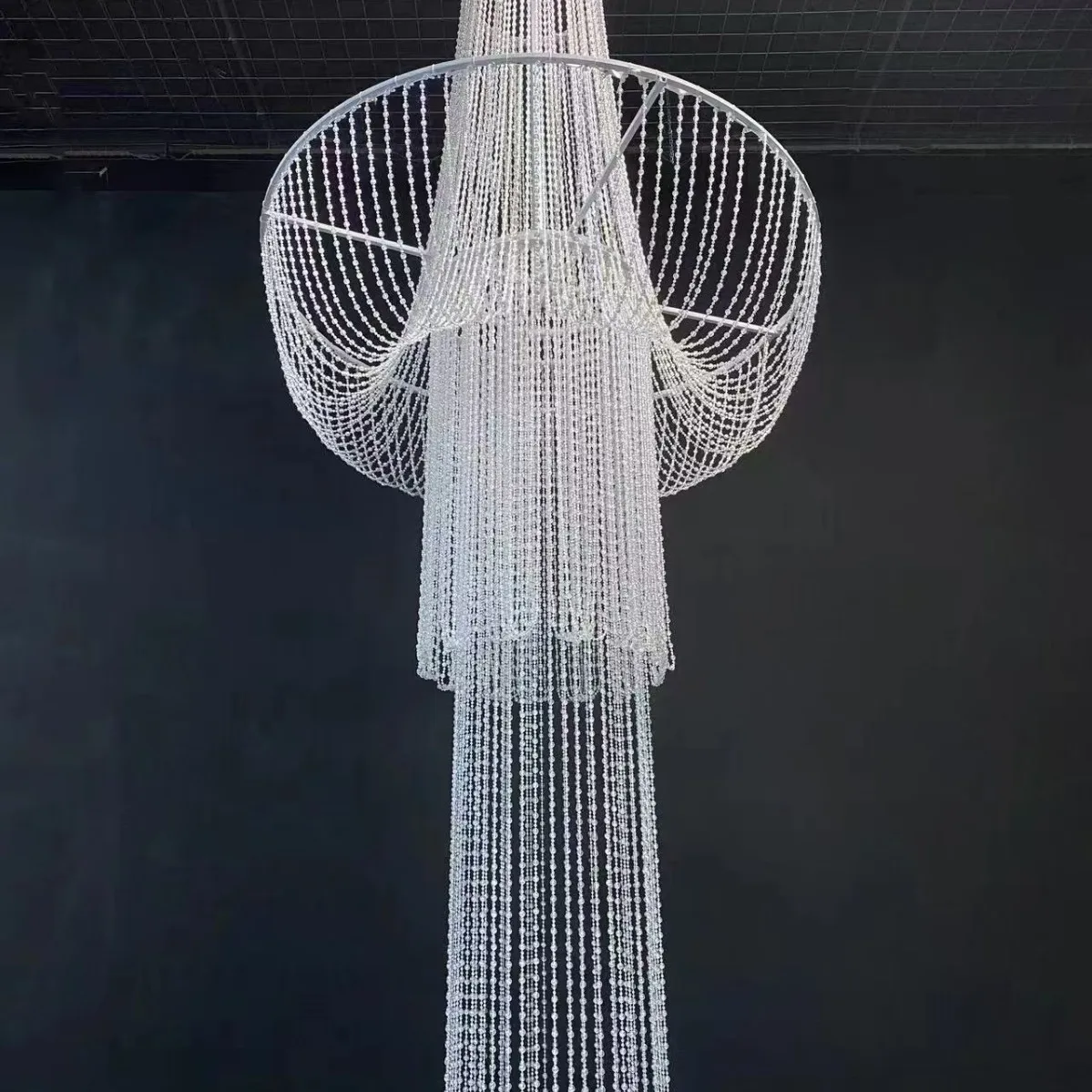 Wedding acrylic Yichuan hanging parts, beautiful decoration effect, easy installation