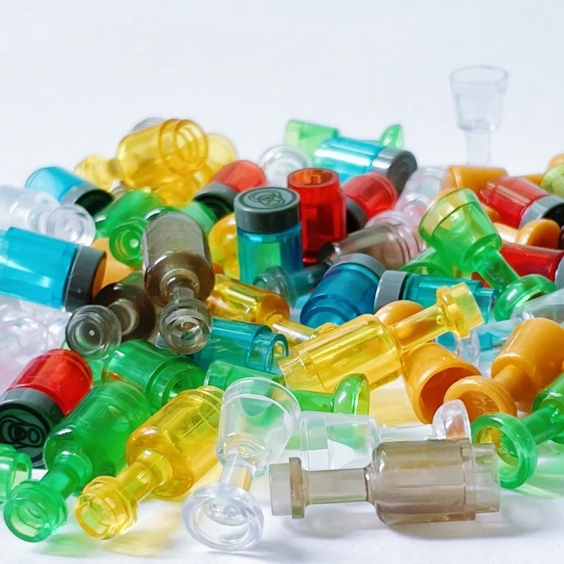 Weinflaschen, Tassen und Highball-Gläser mit Holzkisten, kleine Partikel, DIY-Bausteine-Set, Zubehör, zufälliger Artikel