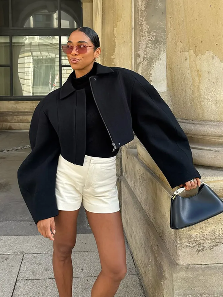 

Women Chic Black Short Bomber Jacket Fashion Lapel Full Sleeve Zipper Jackets 2025 Autumn Lady High Street Solid Outerwear