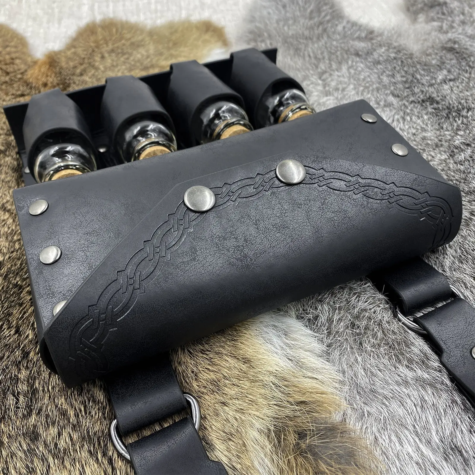 Mens Medieval Alchemy Bottle Pockets Nordic Viking Style Vintage Cosplay Props for Party