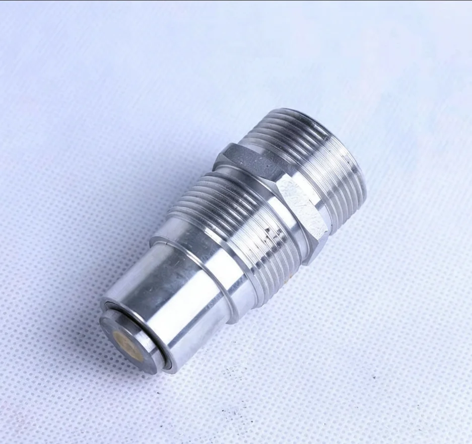 7900 Putty Spraying Machine Valve Core Suction Nozzle Valve Core Suction Valve Accessories