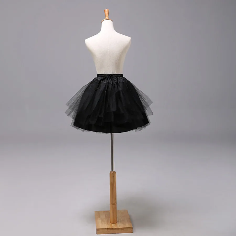 Nieuwe collectie zwart wit dames meisjes petticoats 3 lagen korte bruiloft petticoats onderrok 2025